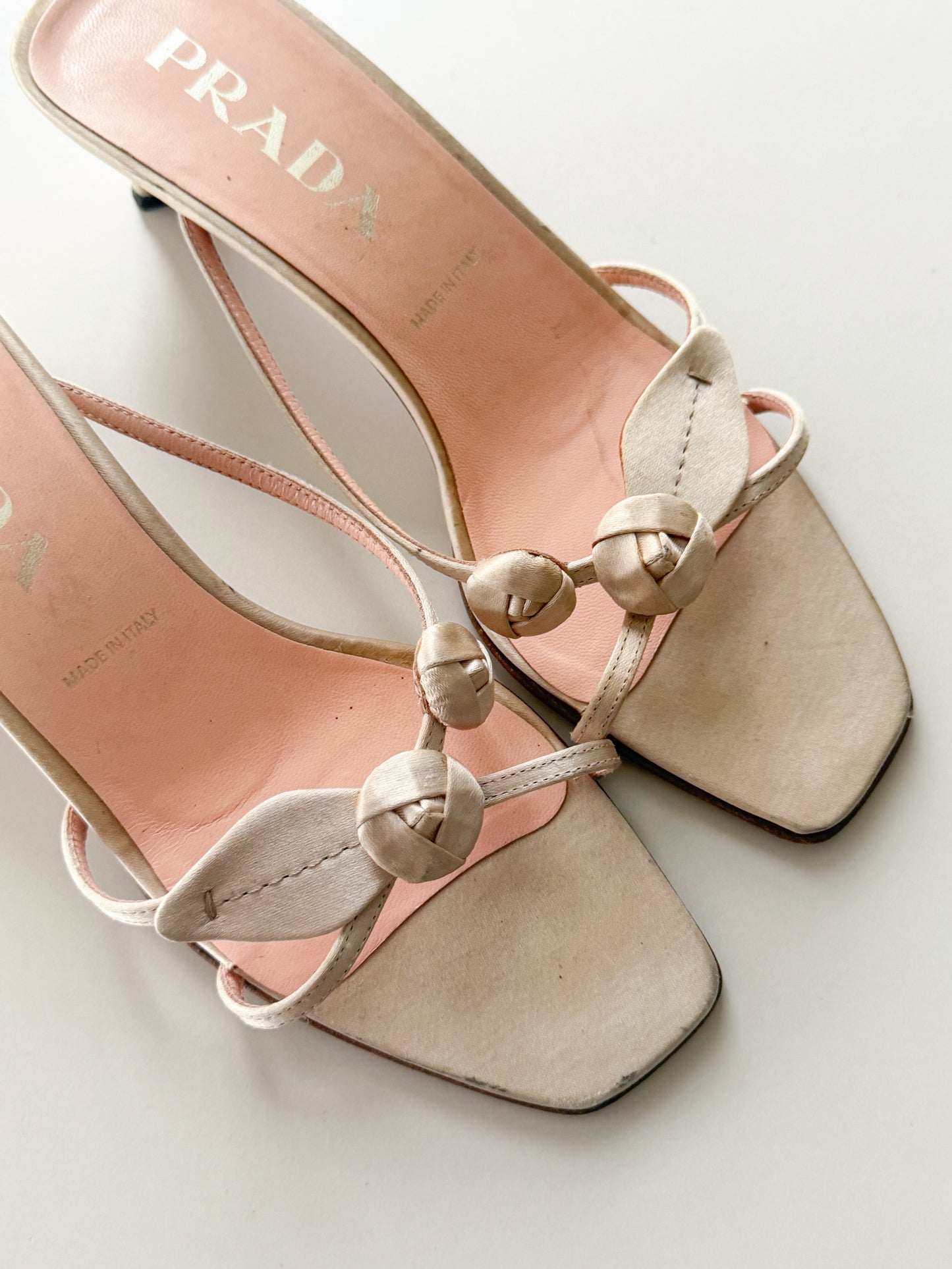prada s/s 1999 saint knotted rose mules