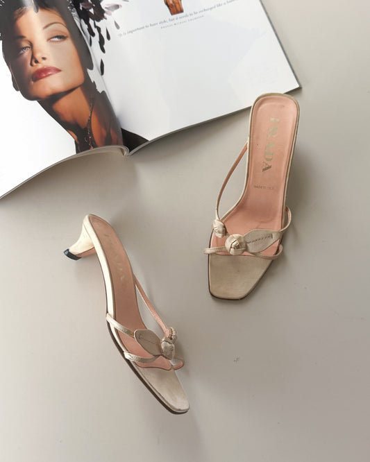 prada s/s 1999 saint knotted rose mules