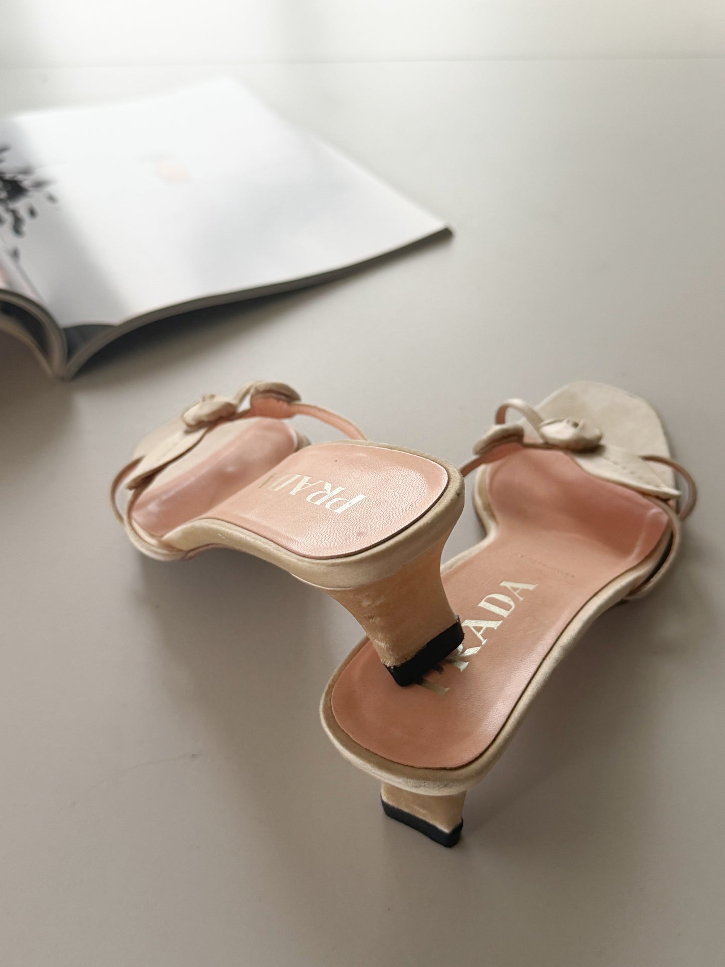 prada s/s 1999 saint knotted rose mules
