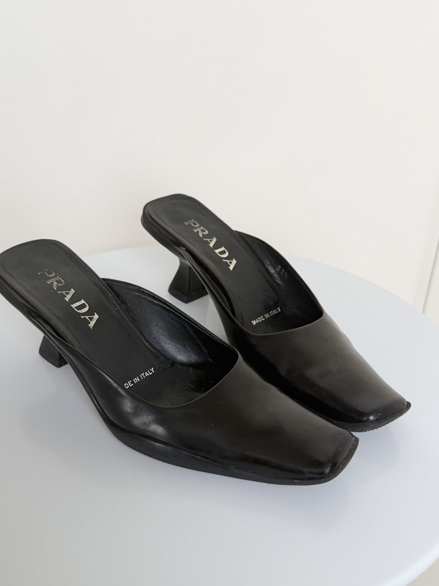 prada f/w 1999 Sculptural leather Mules