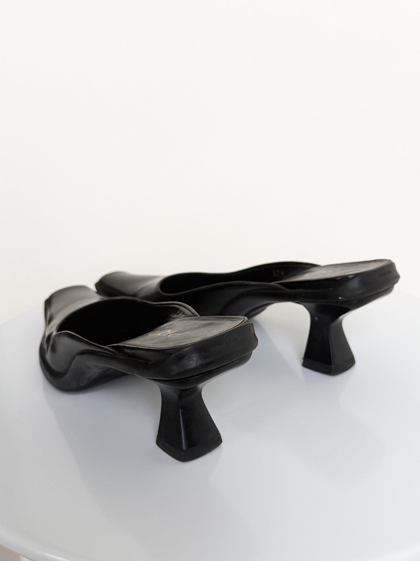 prada f/w 1999 Sculptural leather Mules